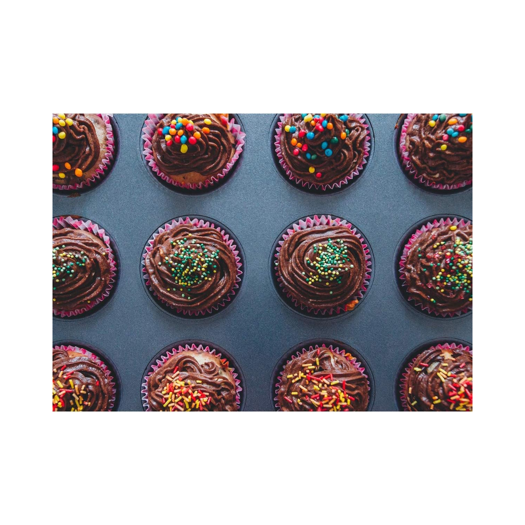 Winco® Non-Stick Carbon Steel Mini Muffin Pan – 13 3/4" x 10 1/2", 24 Cup, 1.5 oz