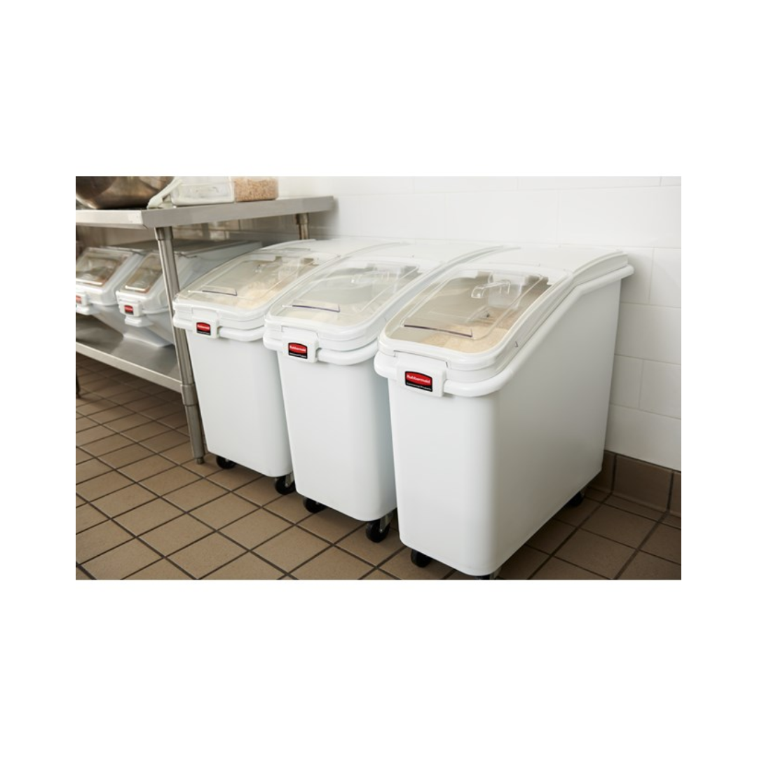 Rubbermaid® Ingredient Bin – 2 3/4 cu ft, Slant Front