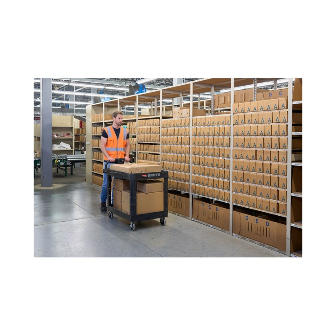 Rubbermaid® BRUTE Heavy-Duty Ergo Handle Utility Cart – Medium, Black, Lipped Shelf